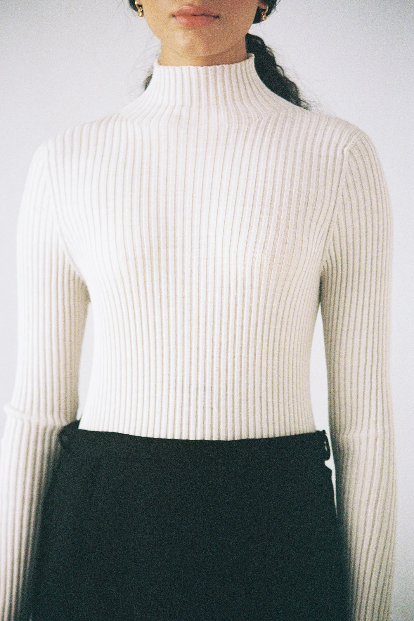 Essence Fine Turtle Neck - Ivory